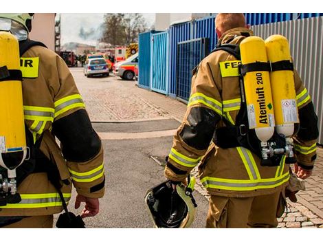 Treinamento de Brigada de Incêndio no Jardim Panorama